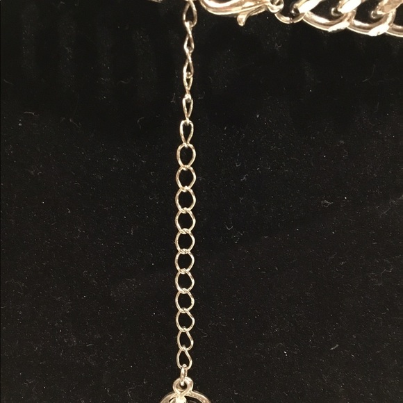 🌸Bohemian Style, Statement SilverTone Necklace - Picture 3 of 4